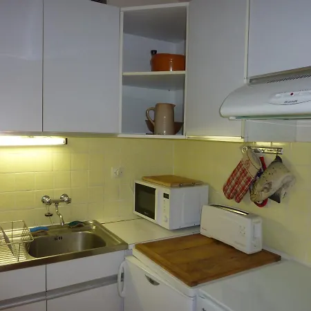 T2 Avec Balcon Et Parking Privatif Au Mont-dore - Fr-1-608-212 * لو مونت دوري