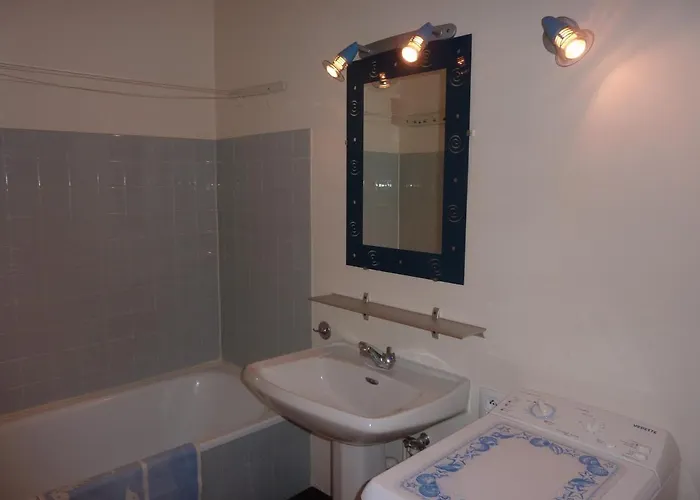 Apartment T2 Avec Balcon Et Parking Privatif Au Mont-dore - Fr-1-608-212 Le Mont-Dore